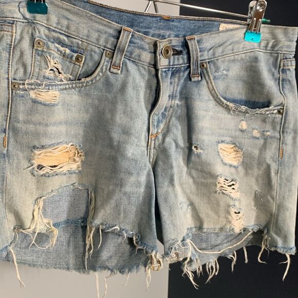 Rag & Bone Cut Off Shorts Distressed In Dixon Light Wash Size 24 - Picture 3 of 8